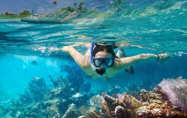 Snorkeling in Angthong Marine Park